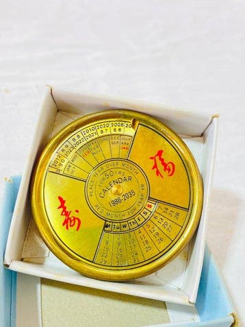 Calendrier perpétuel mécanique / Calculateur horaire