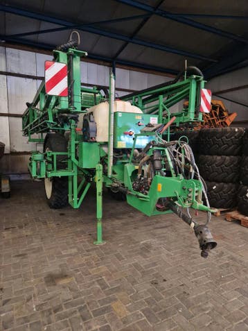 CHD D2733 Veldspuit/ Landbouwveldspuit, Ophalen, Akkerbouw, Gewasbescherming en Bemesting