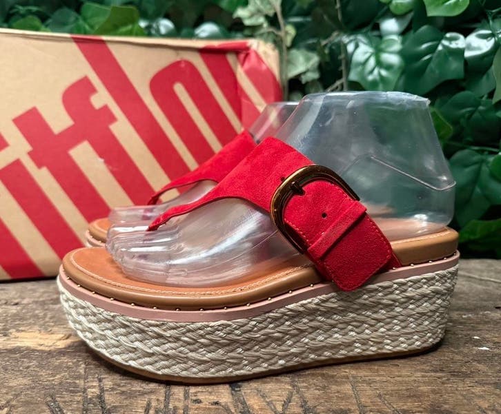 Nieuwe espadrilles plateau fitflop slippers maat 37, Kleding | Dames, Schoenen, Rood, Nieuw, Slippers, Ophalen of Verzenden