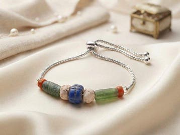 Oud-Egyptisch Staal Kralenarmband - Faience / getint glas
