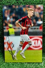 AC Milan - Italiaanse voetbal competitie - Samu Castillejo -, Verzamelen, Overige Verzamelen, Nieuw