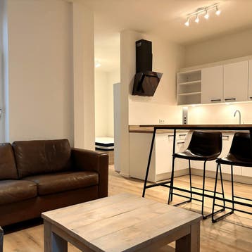 Studio in Eindhoven gevonden voor €1450,- pm, Huizen en Kamers, Kamers te huur, 35 tot 50 m², Eindhoven