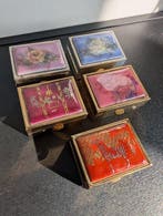 Signed - Naaidoos (5) - Verguld messing