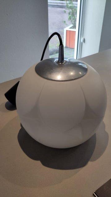 Peill & Putzler - Hangende plafondlamp - Opaline glas -