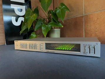 Philips - F-3538 2x5-band / Geluidprocessor Stereo grafische, Nieuw