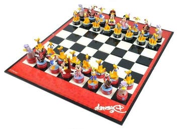 Mickey Mouse 3-D Chess Game - 1 Board game, Nieuw