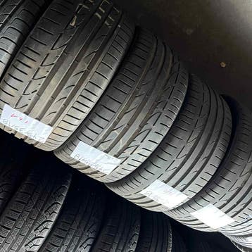 4 x Bridgestone Potenza S001 245-35-18 Zomerbanden 8mm, Auto-onderdelen, 18 inch, Ophalen of Verzenden, Band(en), Personenwagen