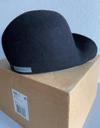 Hoofddeksel (1) - Modern - Italië