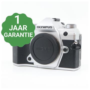Digitale fotocamera  Olympus OM-D E-M5 mark III, Verzenden, Gebruikt, Olympus