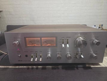 Akai - AM-2800 Solid state geïntegreerde versterker, Nieuw
