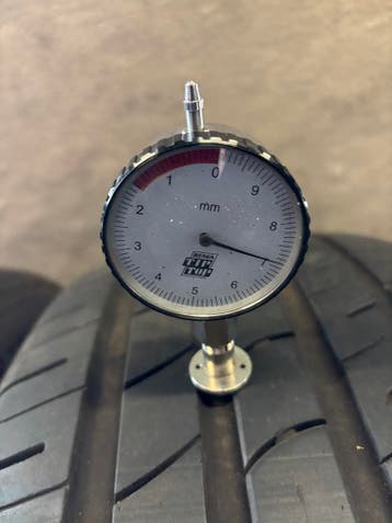 2x Nexen NFera RU1 SUV 275/55 R17 Zomerbanden 7mm, Ophalen, Gebruikt, 275 mm, 17 inch
