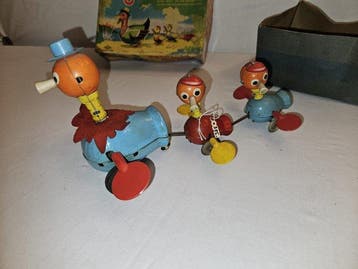S&E - Mechanical Duck Family Parade Toy, Boxed - Opwindbaar