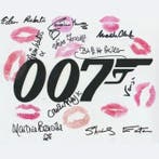 James Bond - Signed and Kissed by 10 Bond Girls!, Nieuw