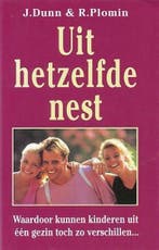 UIT HETZELFDE NEST 9789021522654 Judy Dunn, Boeken, Verzenden, Gelezen, Judy Dunn