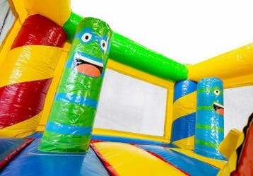 Springkussen feest!, Hobby en Vrije tijd, Feestartikelen | Verhuur, Nieuw, Verjaardag