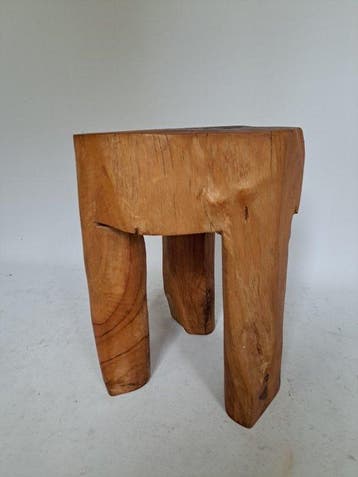 Wabi-Sabi stijl - Kruk - driepoot - Teak - Boomstam kruk