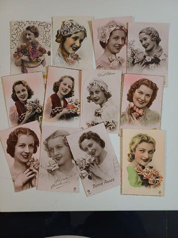 Fantasie - Vrouwen, schoonheden van weleer, mode -, Gelopen