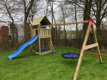 Speeltoestellen inclusief montage bij u in de tuin geplaatst, Nieuw, Schommel, Aanbouwonderdeel