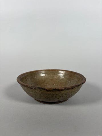 Oud-Chinees Steengoed Oude Chinese beker, uit de