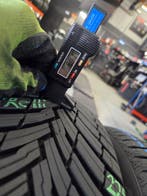 245/40/18 225/45/18 PIRELLI 4SEIZOENSBANDEN 8MM PROFIEL DEMO, Auto-onderdelen, Banden en Velgen, Ophalen, 18 inch, All Season