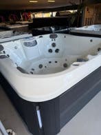Jacuzzi J-375 Showroommodel, Tuin en Terras, Nieuw