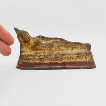 Oud-Indochinese Verguld brons Liegende Boeddha Reis-Talisman