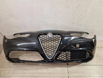 voorbumper Alfa Romeo Giulia PDC spuitbus origineel, Verzenden, Gebruikt