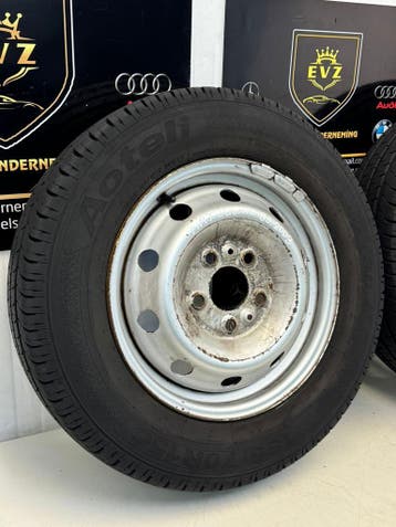 2 stuks 195/70R15C Fiat Ducato bj2003 velgen set zomerbanden, 15 inch, Banden en Velgen, 195 mm, Zomerbanden