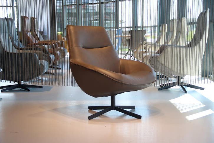 Design Draai Fauteuil Gigi Cartel Living Rancho Leder Grijs, Huis en Inrichting, Fauteuils, Nieuw, Leer, Ophalen of Verzenden