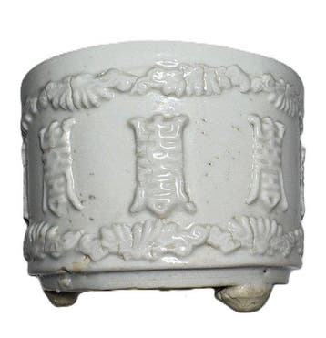 Wierookvat - Chinese blanc-de-chine style brush washer with