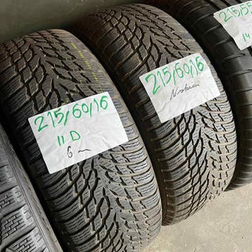 2 x Nokian 215-60-16 Winterbanden 6mm, Auto-onderdelen, 16 inch, Band(en), Personenwagen, Gebruikt