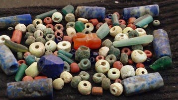 Oudegyptisch naar Romeins Glas meer dan honderd oude kralen