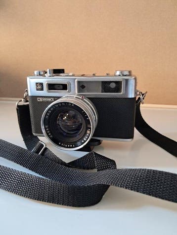 Yashica Electro 35 with Yashinon 1,7/45mm | Meetzoeker, Nieuw