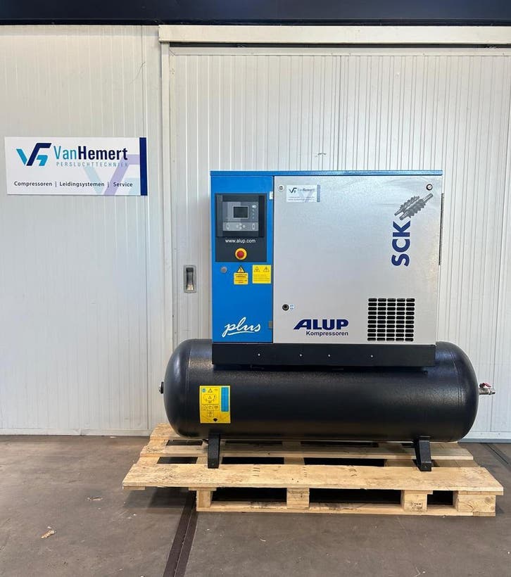 Gebruikte Alup Schroefcompressor SCK15-10-500 PLUS | 11kW, Zakelijke goederen, Machines en Bouw | Pompen en Compressoren