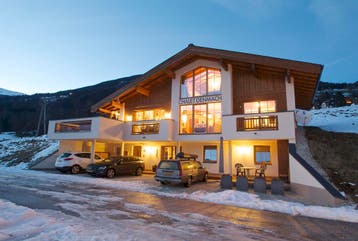 Luxe Chalet 2-11p / Sauna Hottub / Zillertal Arena Kitzbühl