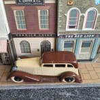 Tootsietoy 1:43 - Modelauto - Ford / Graham / Lasalle -, Nieuw