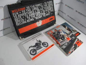 KTM 125 Duke KTM Map handleiding, Ophalen of Verzenden, Nieuw