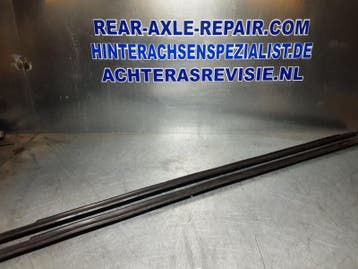 Instaplijst zwart links en rechts, Opel Ascona B, Manta., Auto-onderdelen, Interieur en Bekleding, Verzenden, Gebruikt, Opel