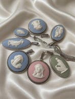 Wedgwood - Zilver - Hanger