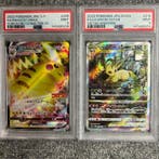 Pokémon - 2 Graded card - PIKACHU VMAX COROCORO, Hobby en Vrije tijd, Verzamelkaartspellen | Pokémon, Nieuw