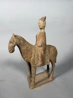 Oud Chinees, Tang-dynastie Terracotta Ridder Mingqi - 32 cm, Verzamelen