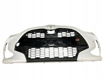 Voorbumper met grille voor Toyota Yaris IV GR 53101-0D070, Verzenden, Gebruikt
