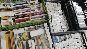 XXL PLaatsing en gratis verzenden! op www.hotreinen.com, Verzenden, Gebruikt, Auto, Brekina