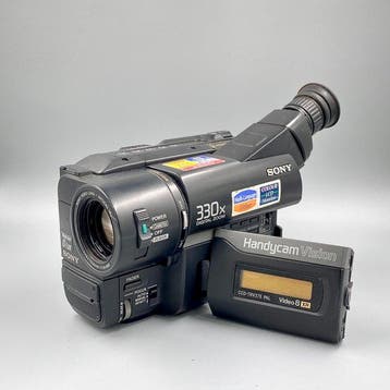 Sony CCD-TRV27E PAL Video8 camera
