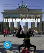 Grenzeloos - Reis langs het IJzeren Gordijn 9789020989168, Boeken, Verzenden, Zo goed als nieuw, Erwin De Decker