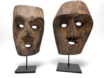 Paar sjamanenmaskers - maar - Himalaya - Nepal (Zonder