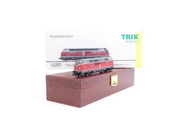 Minitrix N - 16201 - Diesellocomotief (1) - V200 116, Hobby en Vrije tijd, Nieuw