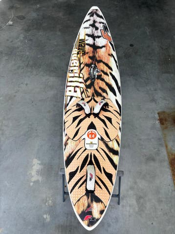 F2 Guerilla Wave - 84L, Watersport en Boten, Ophalen of Verzenden, Nieuw