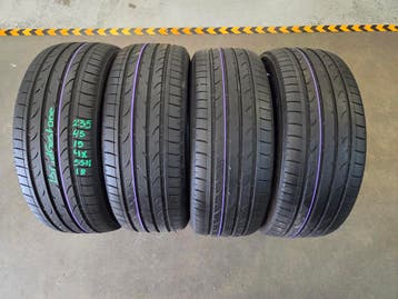 235/45/19 95H BRIDGESTONE ZOMERBANDEN 6,9MM PROFIEL 4X, Auto-onderdelen, Gebruikt, 235 mm, Band(en), Personenwagen
