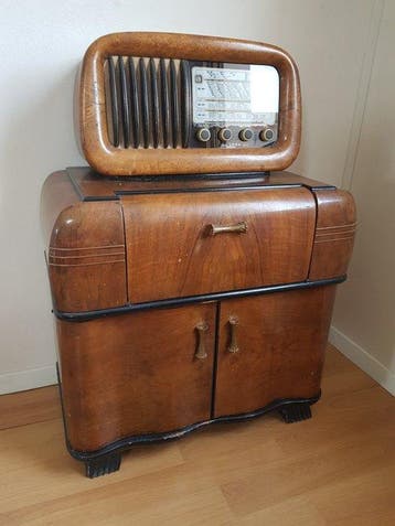 Drankkast - Hout - Mobiele bar met platenspeler